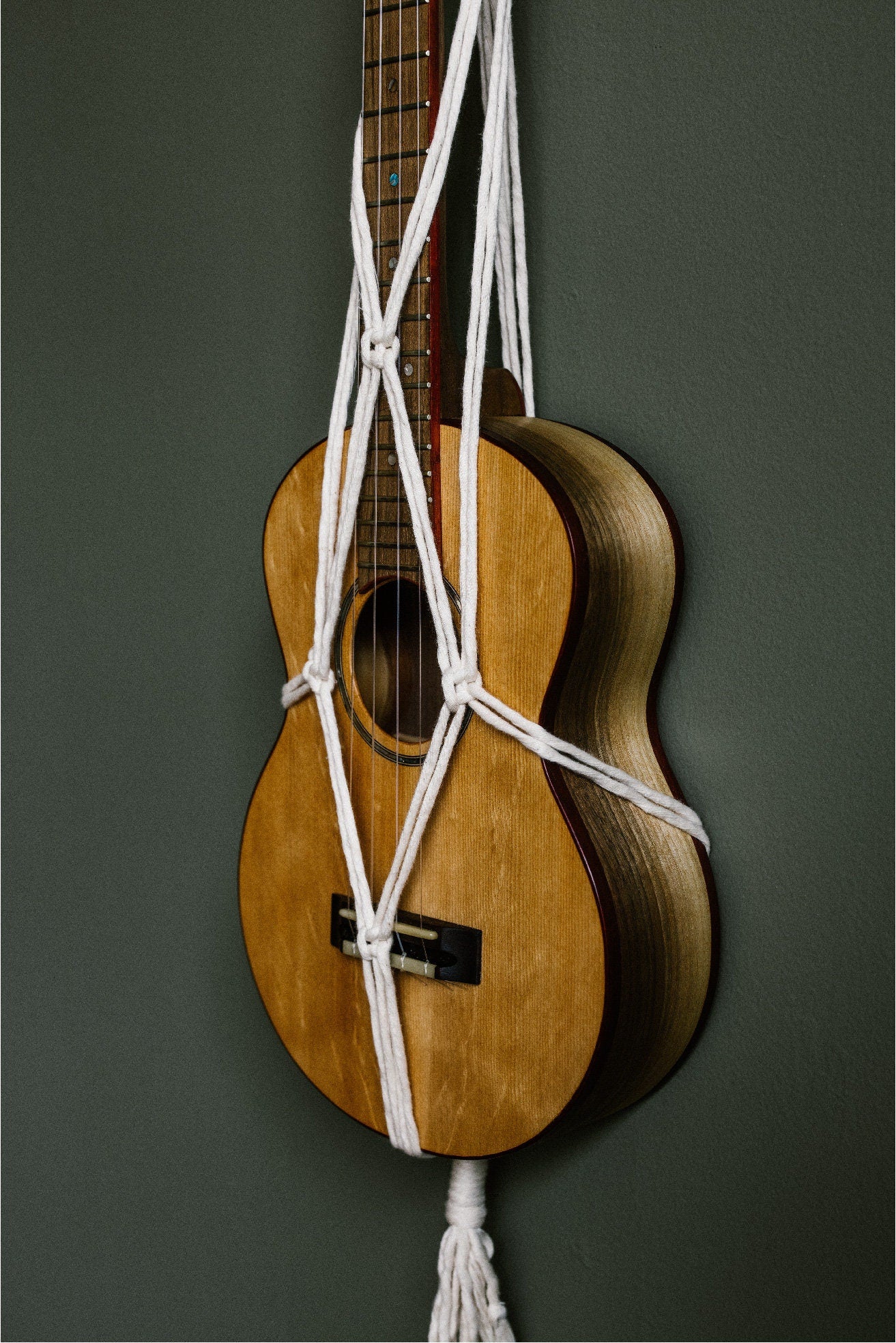 Macrame Ukulele Hanger